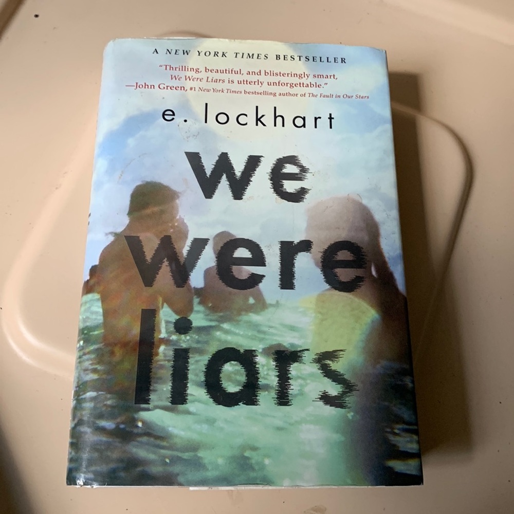 2/$20! We Were Liars novel by E.Lockhart hardcover